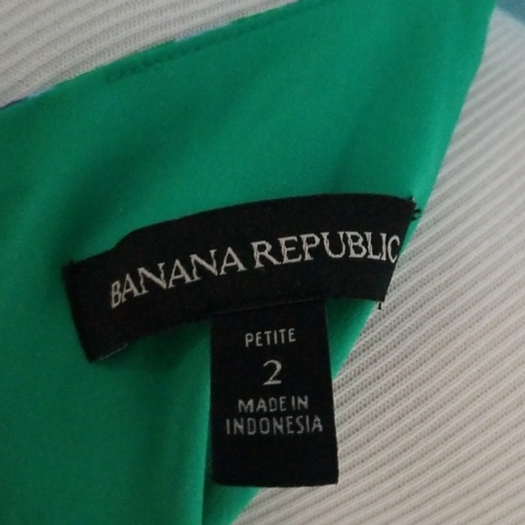 Asymmetric Green Silk Dress Size 2 - Picture 4 of 5